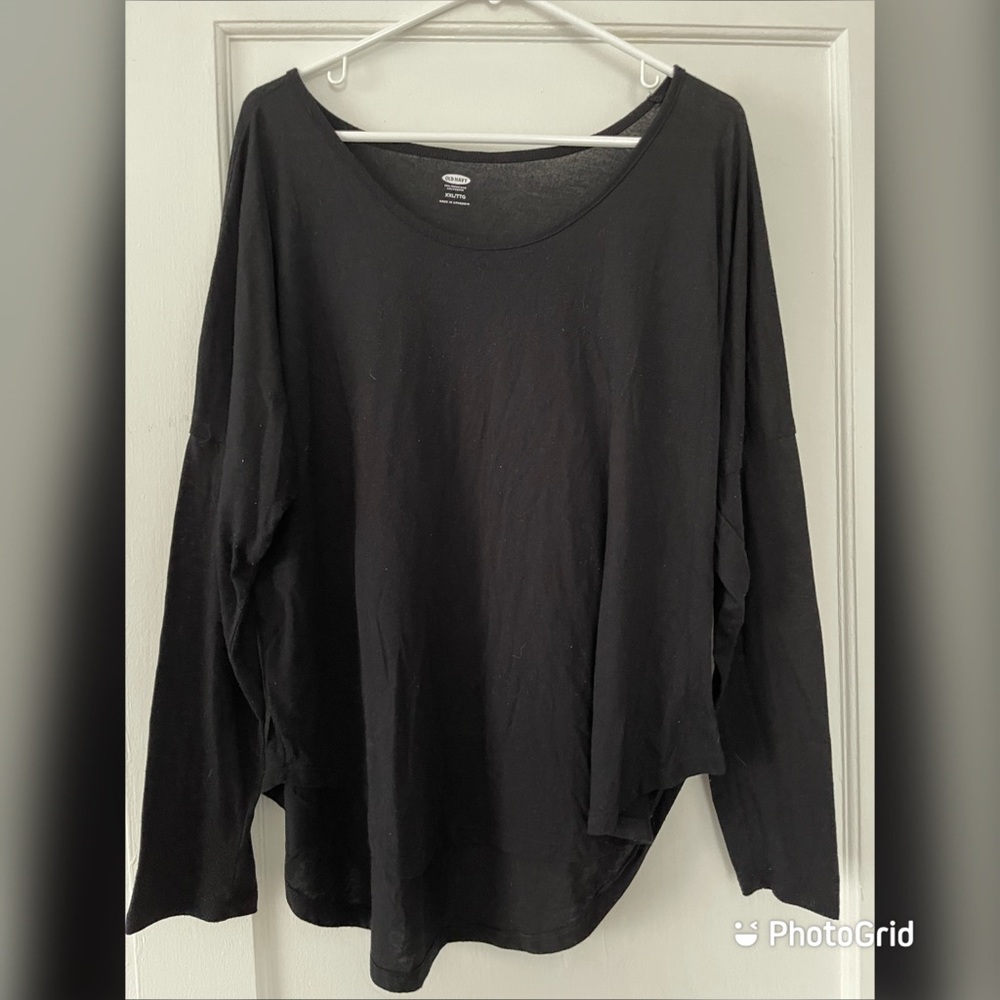 Old navy long sleeve tee